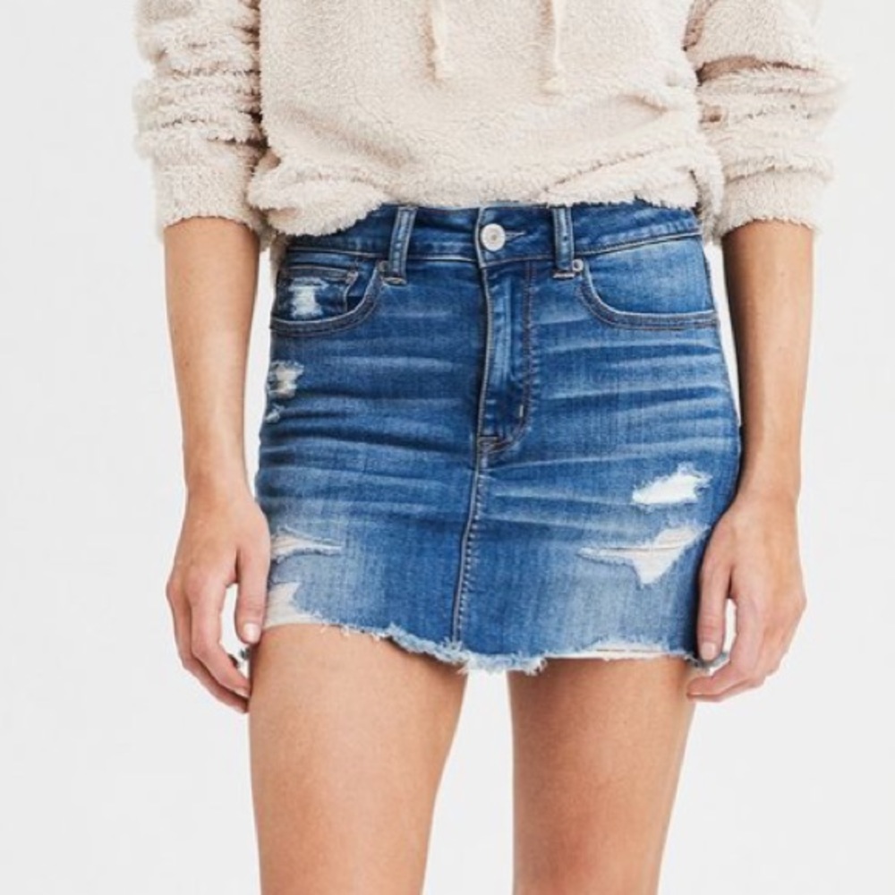 HOLLISTER Destroyed RAW HEM Mini BOHO Jean Skirt Sz 1 or 30”